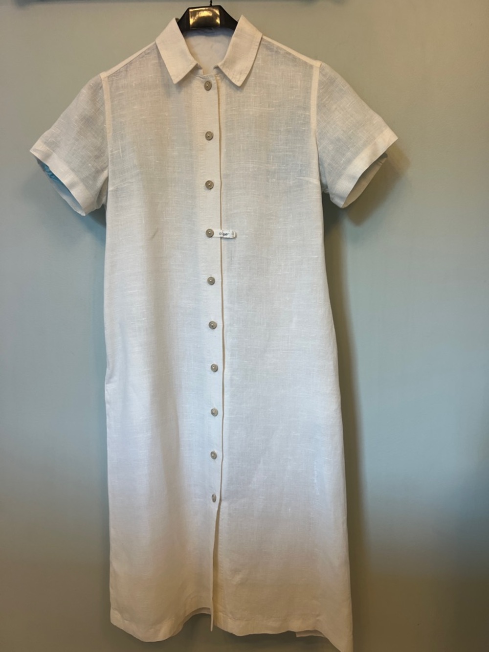 Harve Benard White Short-Sleeve Button-Front Linen Midi Dress